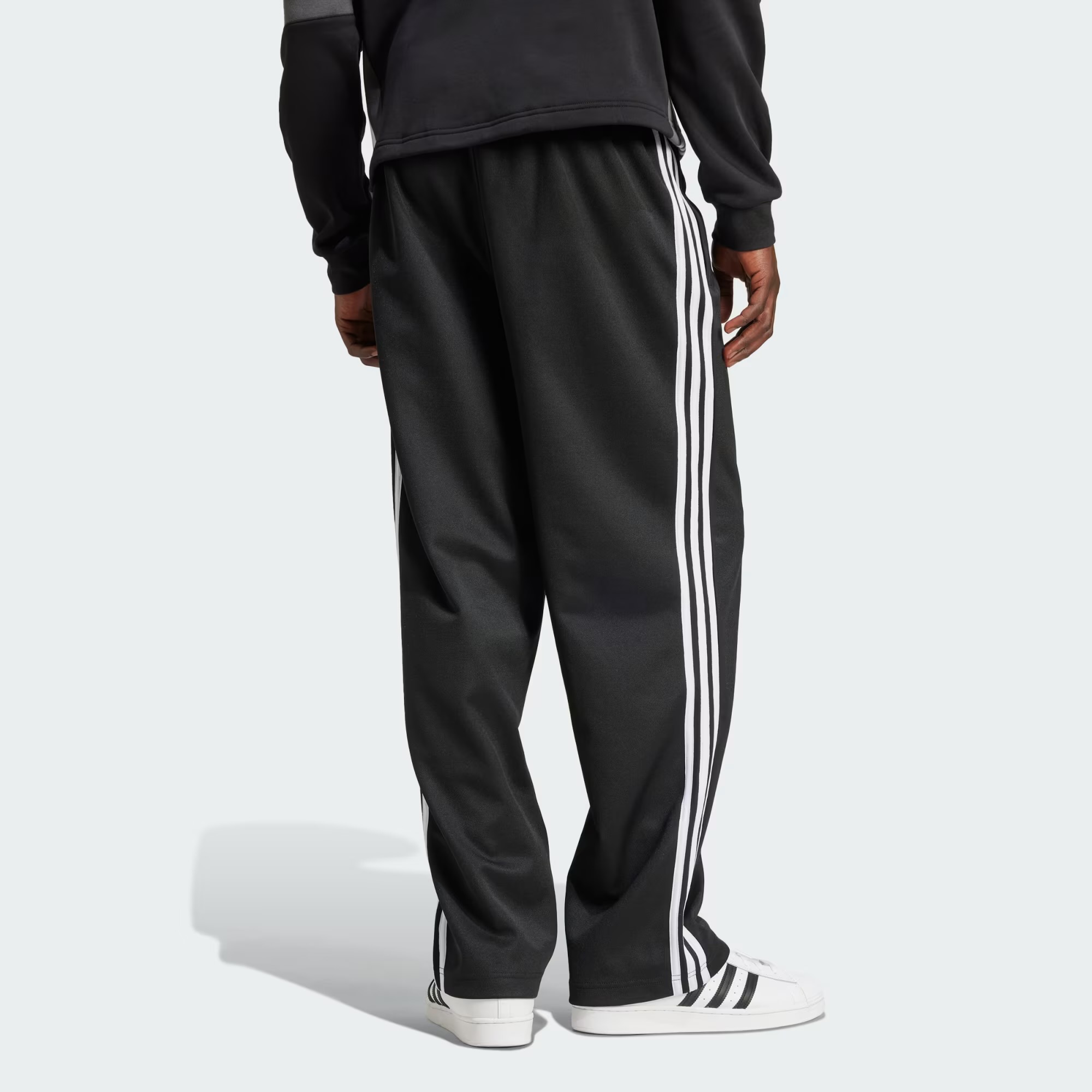 Calça Adidas Baggy Tp Iz4801 | Sunset Skate Shop - A maior e mais
