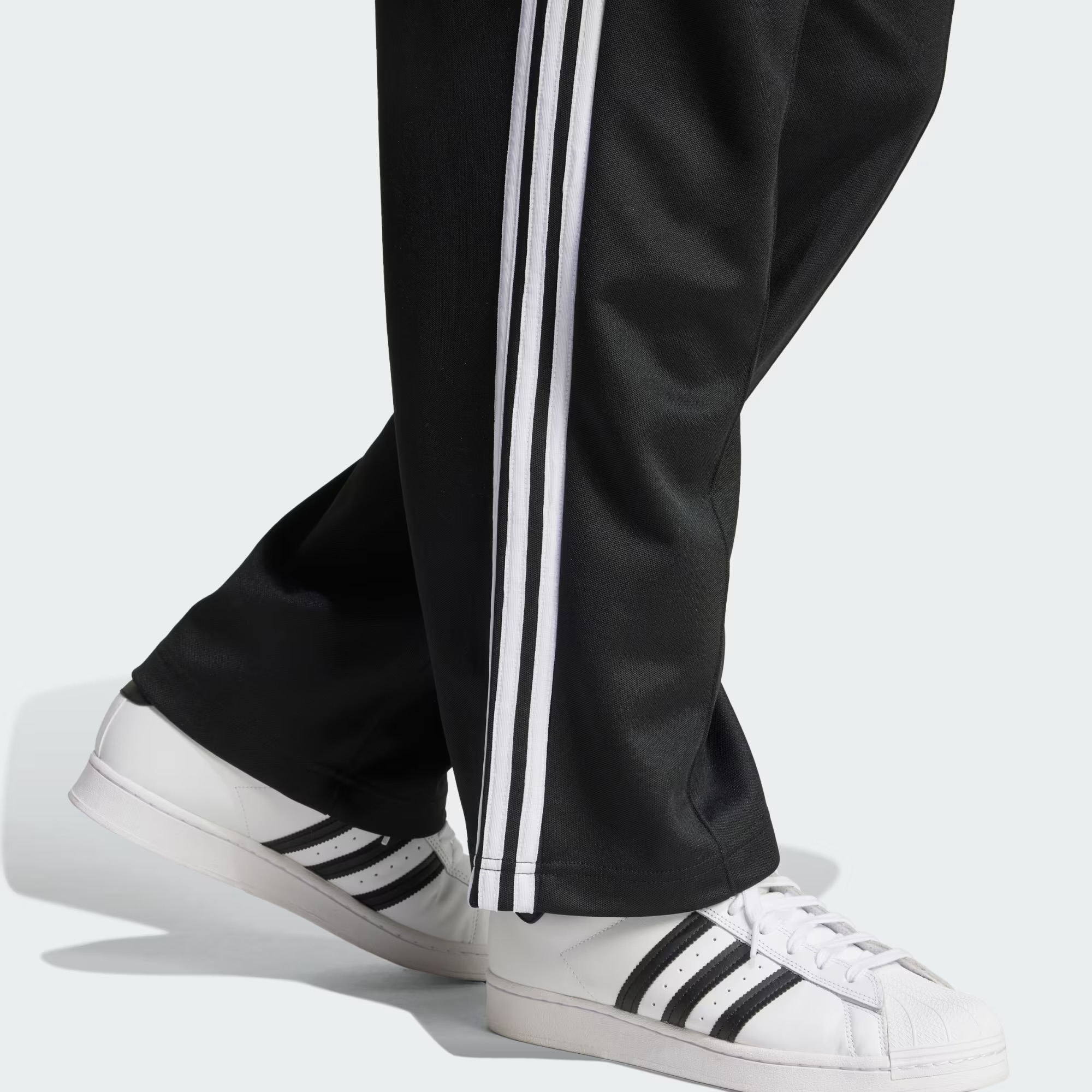 Calça Adidas Baggy Tp Iz4801 | Sunset Skate Shop - A maior e mais