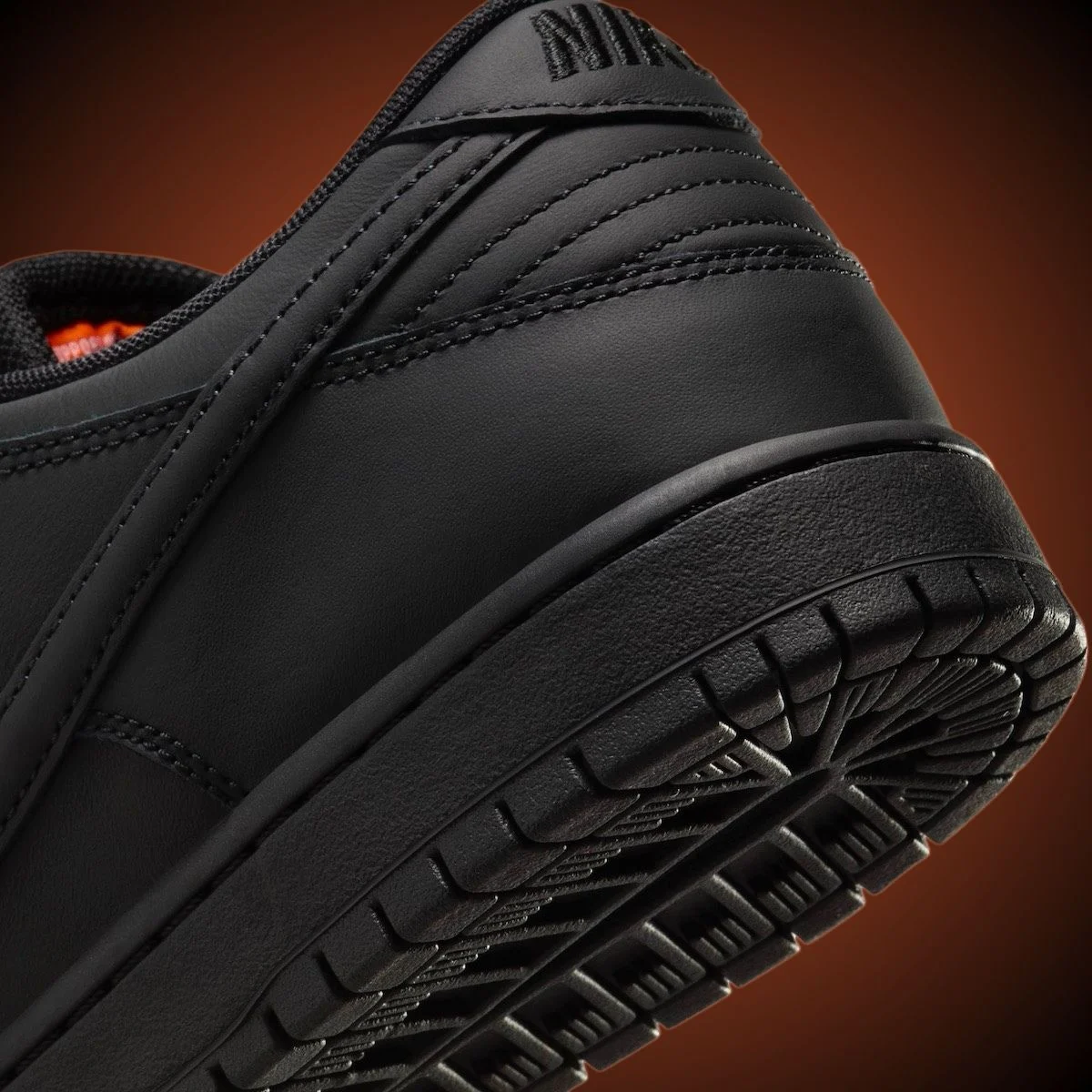Tênis Nike Sb Dunk Low Pro Iso Triple Black Fj1674-001 | Sunset